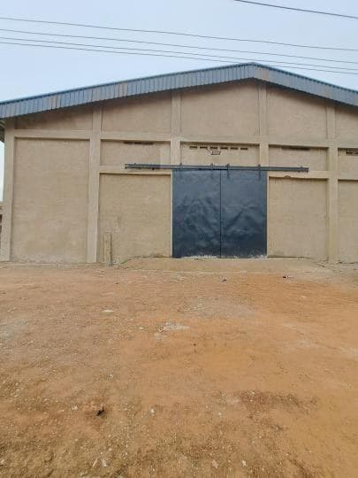 Warehouse for rent at Spintex ( Manet Junction ) - Commercial in Spintex ( Manet Junction ) - Rent