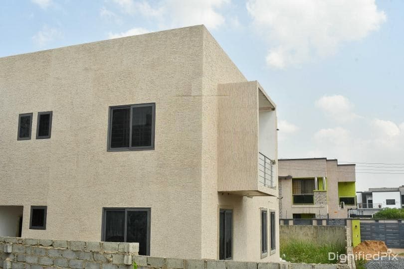 4 bedroom house for sale at Adenta Pantang Road - 4 bedroom House in Adenta Pantang Road - Sale