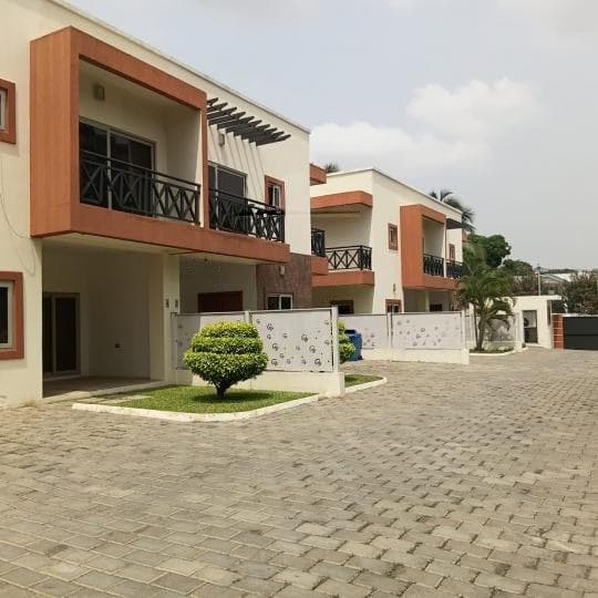 3 bedroom furnished townhouse for rent at Airport Area - 3 bedroom House in Airport Area - Rent