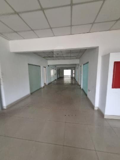 30 room commercial space for rent at Dzorwulu - 30 bedroom Commercial in Dzorwulu - Rent