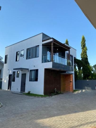 2 bedroom furnished townhouse for rent at East Legon - 2 bedroom House in East Legon - Rent