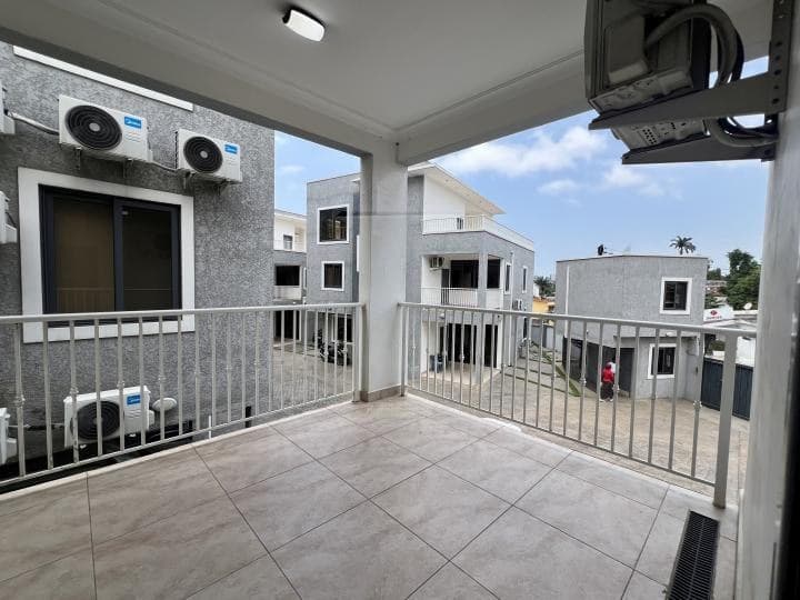 5 bedroom townhouse for sale at Kanda - 5 bedroom House in Kanda - Sale
