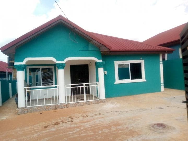 2 bedroom townhouse for sale at Amasaman - 2 bedroom House in Amasaman - Sale
