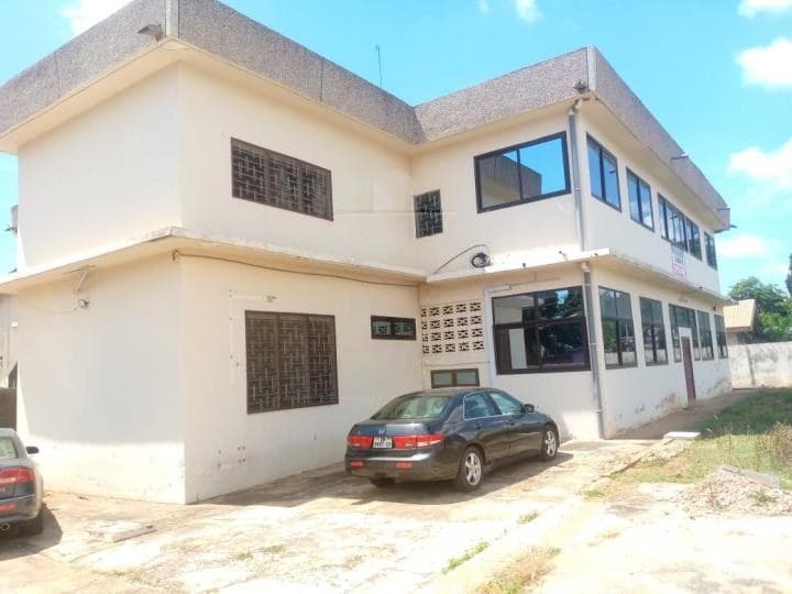 Office for rent at Abelemkpe - Commercial in Abelemkpe - Rent