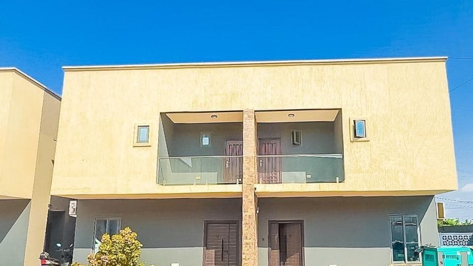 2 bedroom furnished townhouse for sale at Madina - 2 bedroom House in Madina - Sale