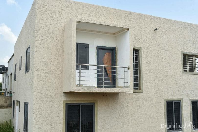4 bedroom house for rent at Adenta Pantang Road - 4 bedroom House in Adenta Pantang Road - Rent