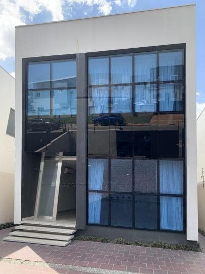 4 bedroom townhouse for rent at Eastlegon - 4 bedroom House in Eastlegon - Rent