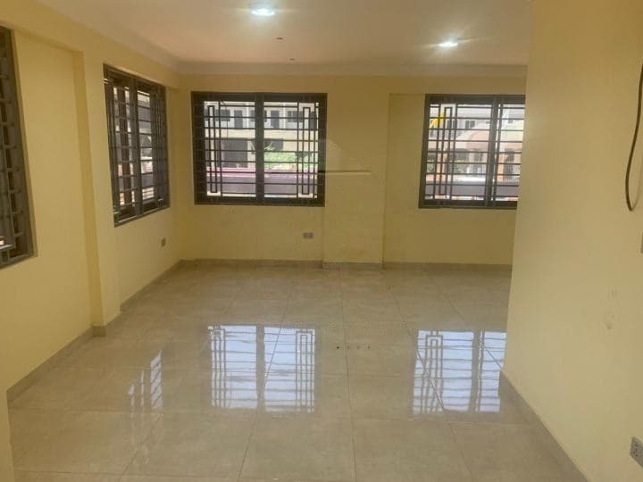 9 room commercial space for rent at East Legon - 9 bedroom Commercial in East Legon - Rent