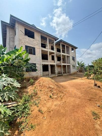 3 bedroom apartment for sale at Kasoa Nurses Quarters - 3 bedroom Apartment in Kasoa Nurses Quarters - Sale