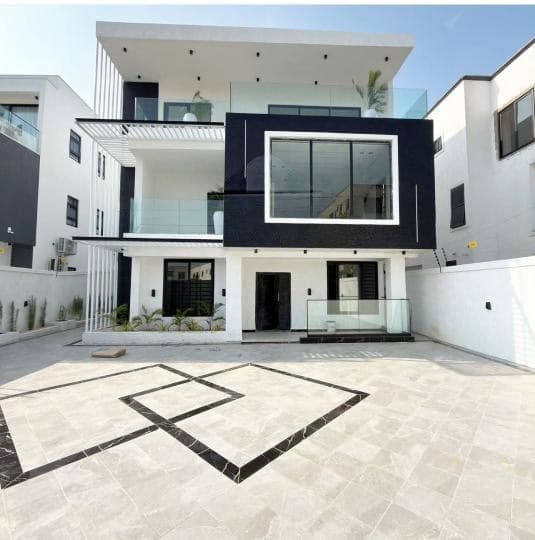5 bedroom house for sale at Eastlegon hills - 5 bedroom House in Eastlegon hills - Sale