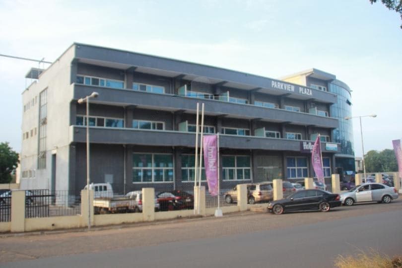 Office for rent at Tema Comm.1 - 1 bedroom Commercial in Tema Comm.1 - Rent