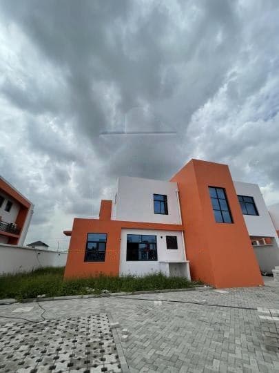 4 bedroom townhouse for sale at East Legon hills - 4 bedroom House in East Legon hills - Sale