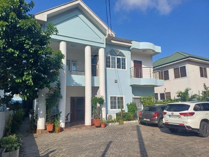 4 bedroom townhouse for sale at Airport Residential Area - 4 bedroom House in Airport Residential Area - Sale