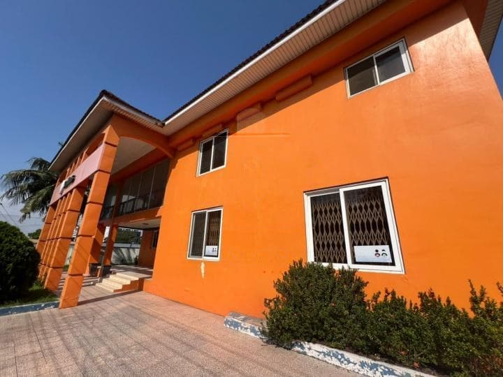 7 room commercial space for rent at Airport Residential Area - 7 bedroom Commercial in Airport Residential Area - Rent
