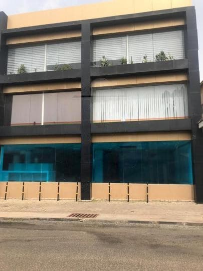 Office for rent at Labone,Accra,Ghana - Commercial in Labone,Accra,Ghana - Rent