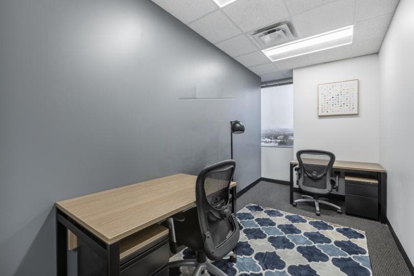 Furnished office for rent at Airport City, Liboration Road, 4th Floor, Silver Star Tower - Commercial in Airport City, Liboration Road, 4th Floor, Silver Star Tower - Rent