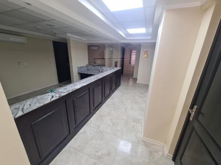 Commercial space for rent at Osu - Commercial in Osu - Rent