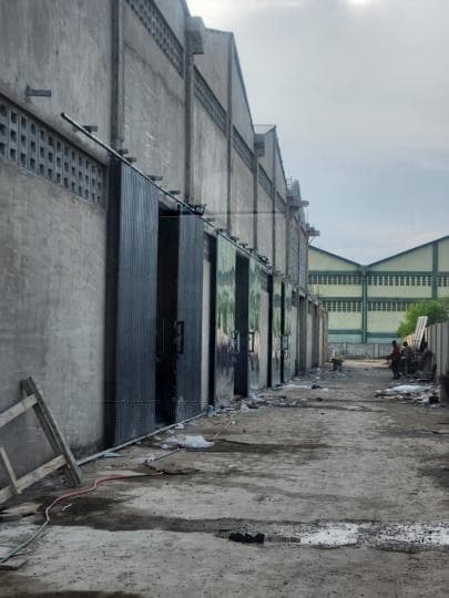 Warehouse for rent at spintex - 1 bedroom Commercial in spintex - Rent