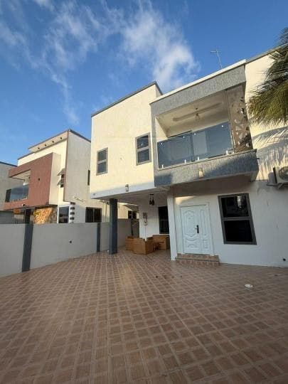 4 bedroom furnished townhouse for sale at Spintex comm-18 - 4 bedroom House in Spintex comm-18 - Sale