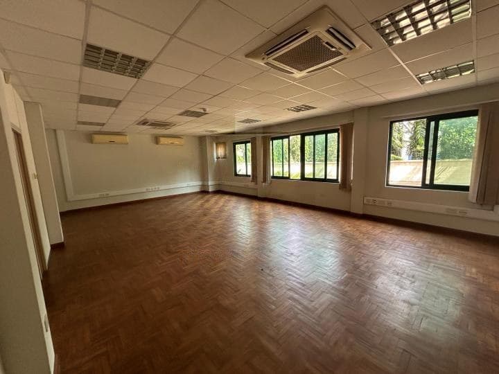 Commercial space for rent at Ridge - Commercial in Ridge - Rent