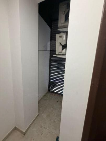 1 room commercial space for rent at Airport Area - 1 bedroom Commercial in Airport Area - Rent