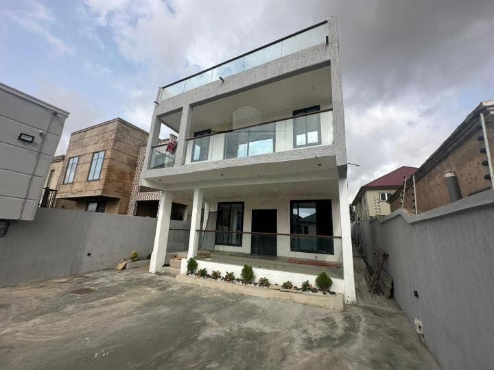 4 bedroom house for sale at Kwabenya, ACP area - 4 bedroom House in Kwabenya, ACP area - Sale