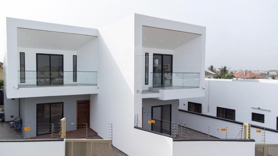 3 bedroom furnished house for sale at Spintex - 3 bedroom House in Spintex - Sale