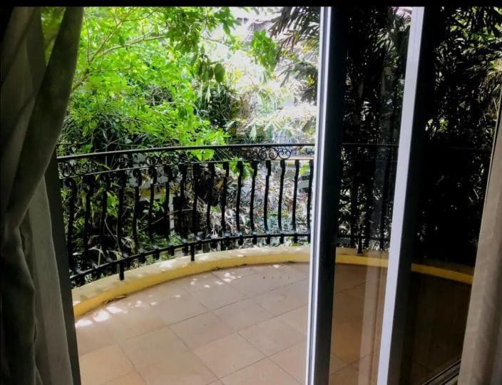 3 bedroom furnished apartment for sale at Airport Residential Area - 3 bedroom Apartment in Airport Residential Area - Sale