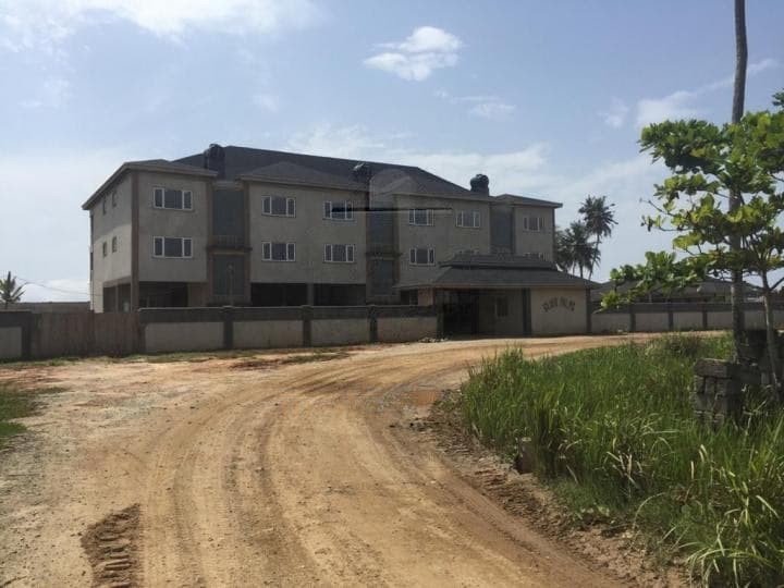 30 room commercial space for sale at Takoradi - 30 bedroom Commercial in Takoradi - Sale