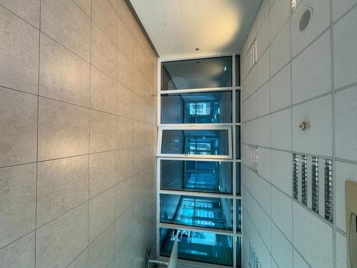 Office for rent at Osu- Stadium - 1 bedroom Commercial in Osu- Stadium - Rent
