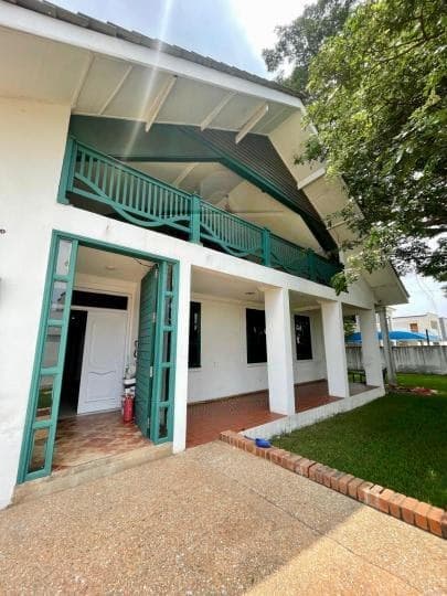 13 bedroom house for rent at East Legon - 13 bedroom Commercial in East Legon - Rent