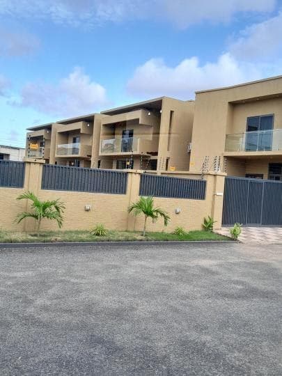 3 bedroom townhouse for rent at Manet Ghana Int Mall Area, Spintex - 3 bedroom House in Manet Ghana Int Mall Area, Spintex - Rent