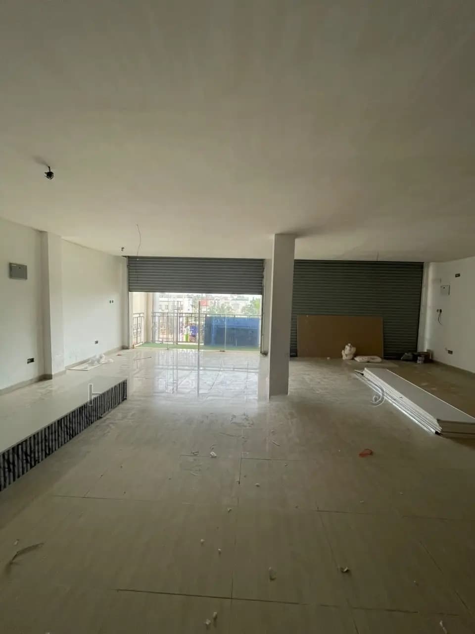 Shop for Rent East Legon Hills - Commercial in Greater Accra, Ashaley Botwe - Rent