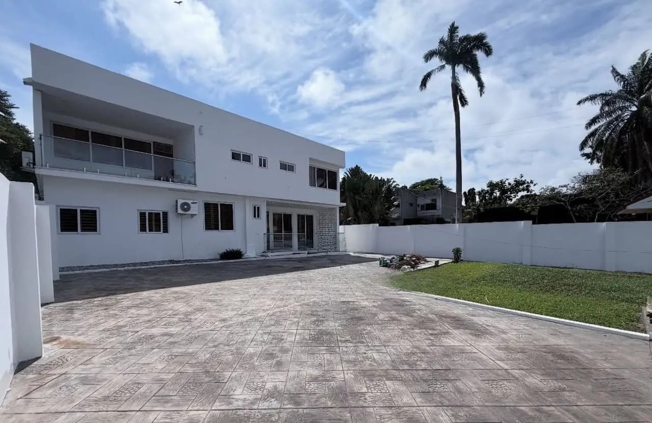 Office Space For Rent In Cantonments - Commercial in Greater Accra, Cantonments - Rent