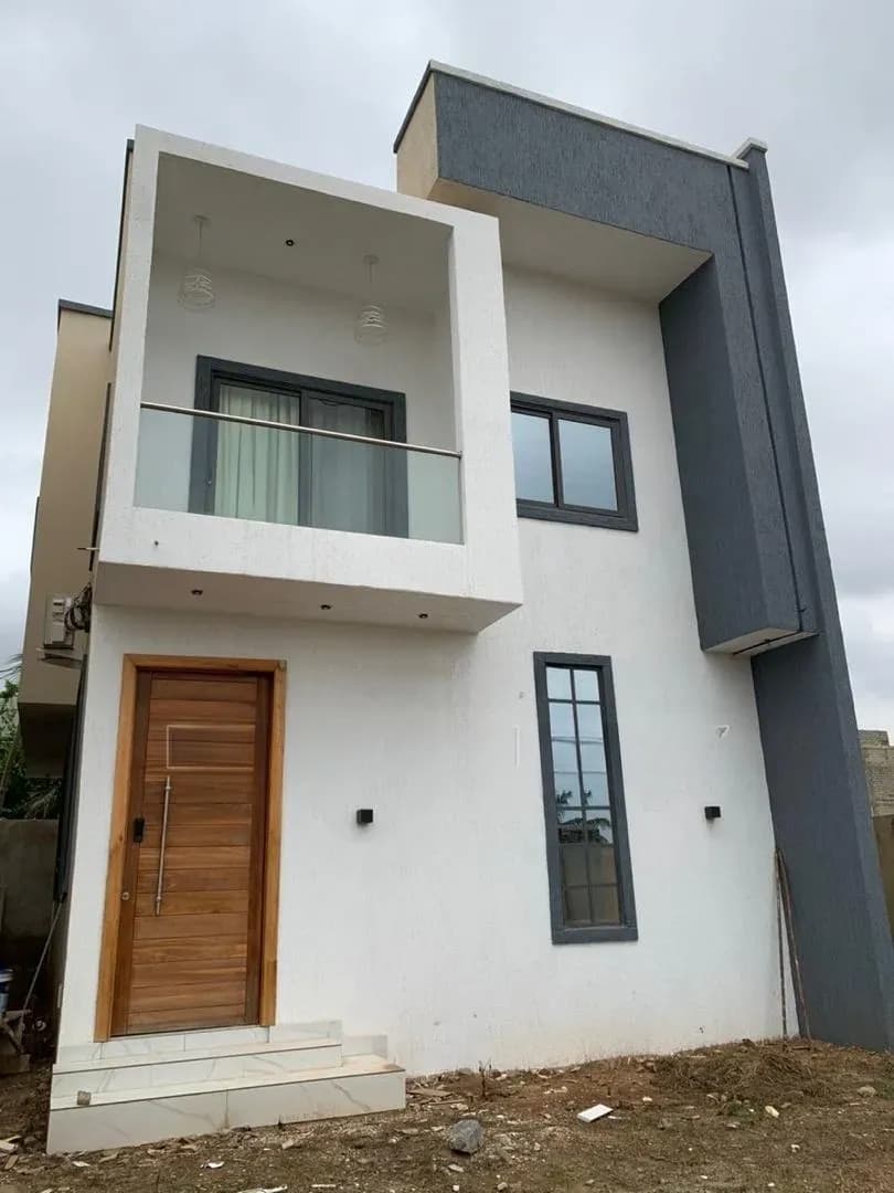 2bdrm House in Satellite, Amasaman for sale - 2 bedroom House in Greater Accra, Ga West Municipal, Amasaman - Sale