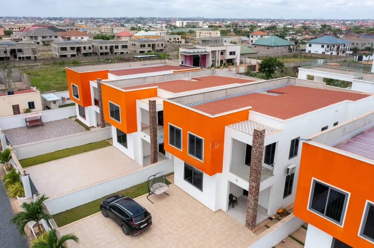 4bdrm Apartment in East Legon Hills - for rent - 4 bedroom Apartment in Greater Accra, East Legon - Rent