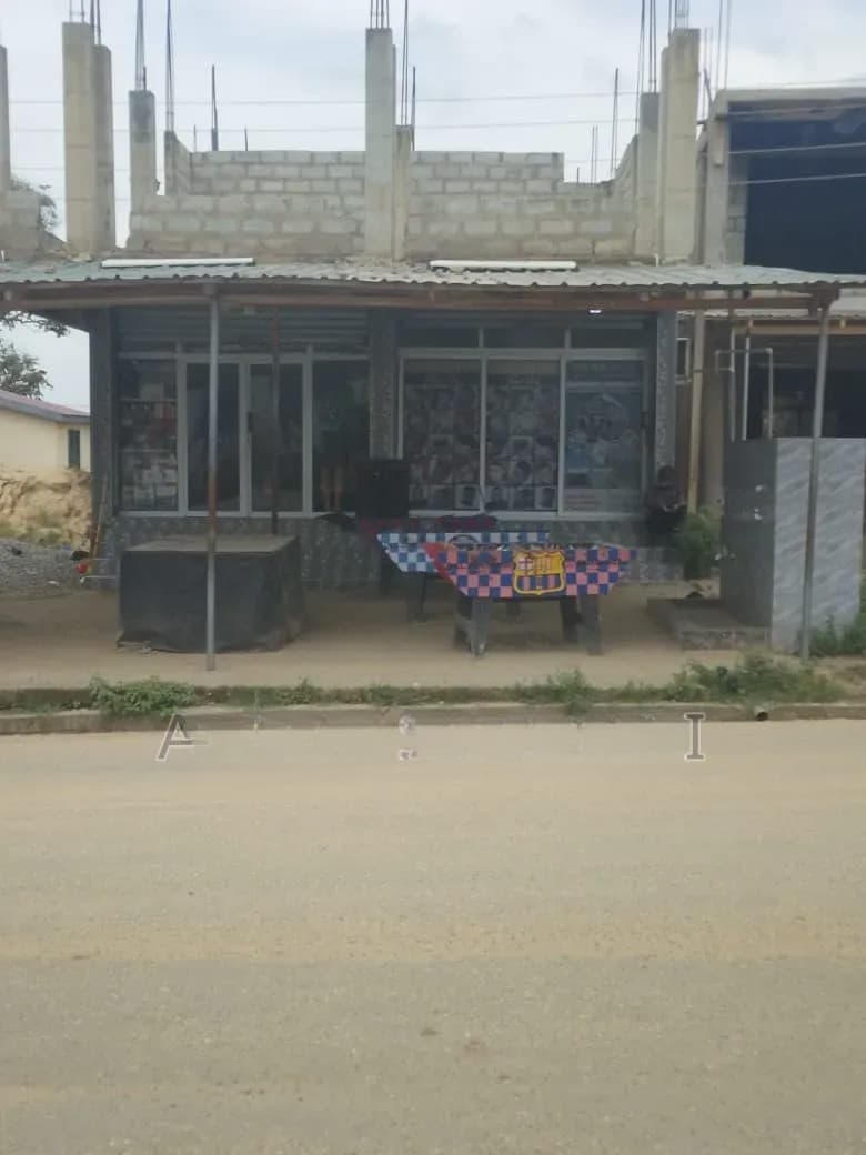 Road Side 2 Shops With Two Mini Flats (2 Single Room Self) Obakrowa - Commercial in Greater Accra, Ga South Municipal - Sale