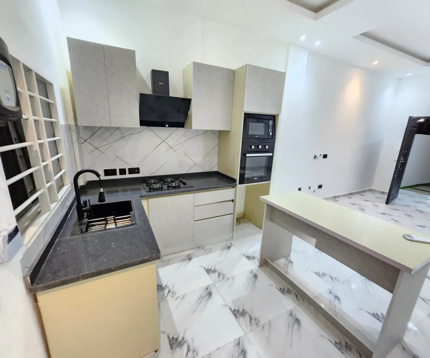 2bdrm Townhouse / Terrace in Jovin Properties, American House for rent - 2 bedroom House in Greater Accra, East Legon, American House - Rent