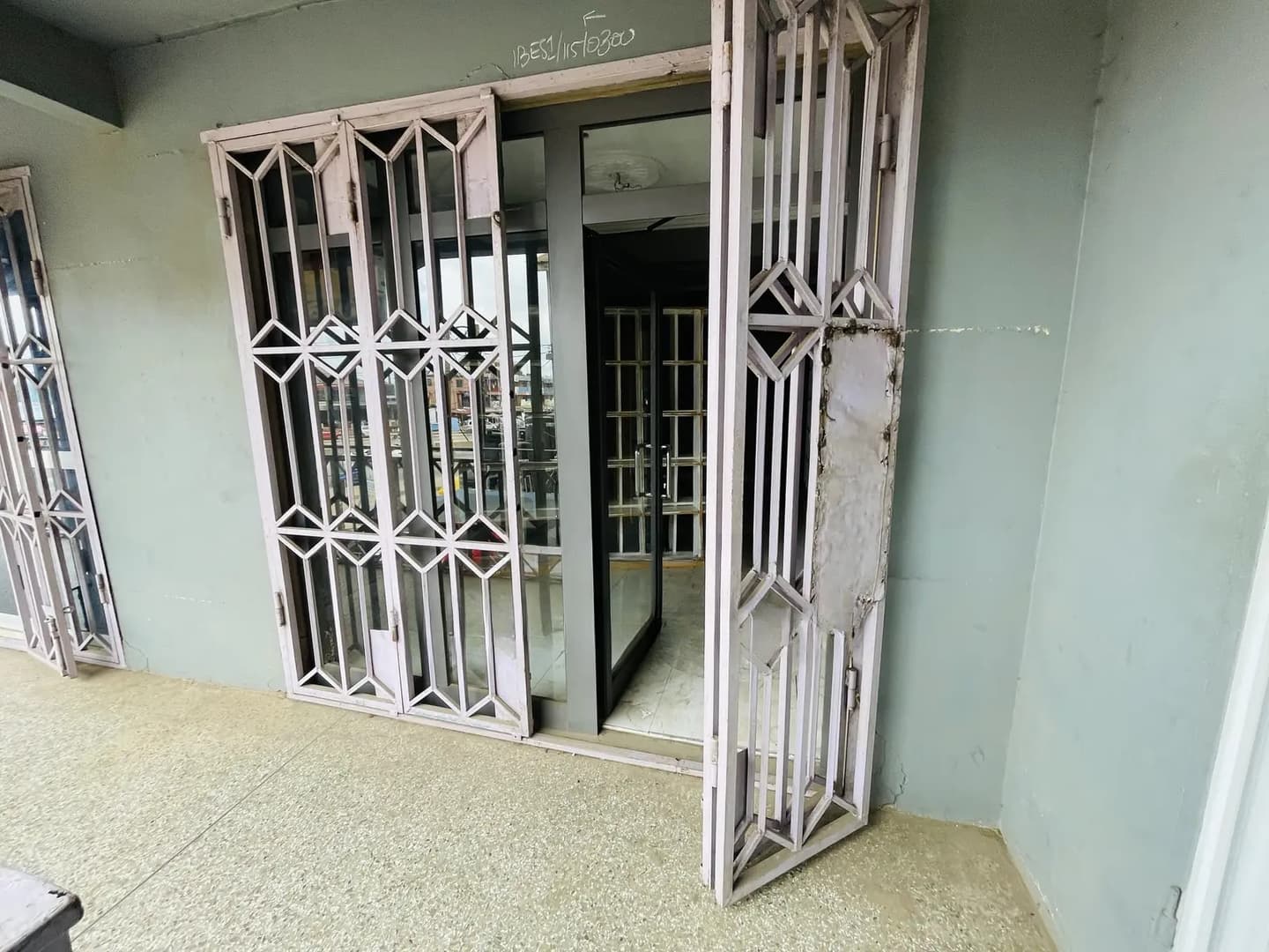 Store or Office Space for Rent - Commercial in Greater Accra, Lapaz - Rent