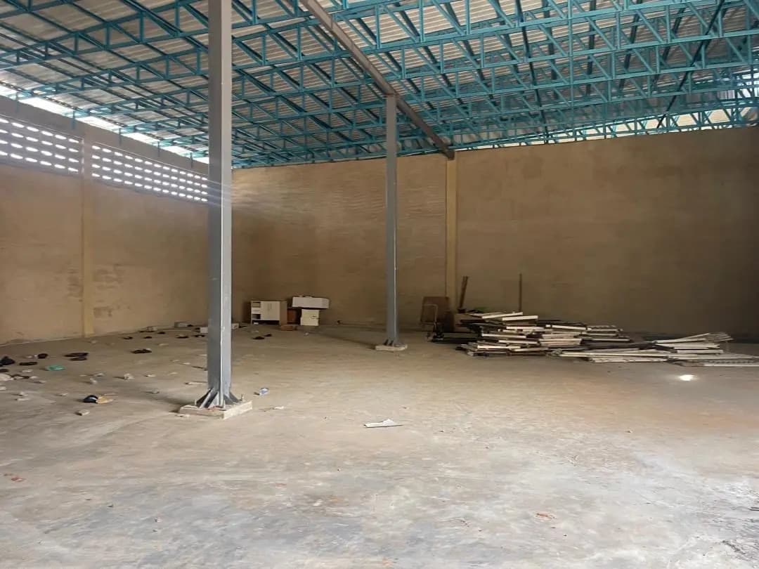 400 SQM Warehouse + Offices at Spintex for Rent - Commercial in Greater Accra, Spintex - Rent