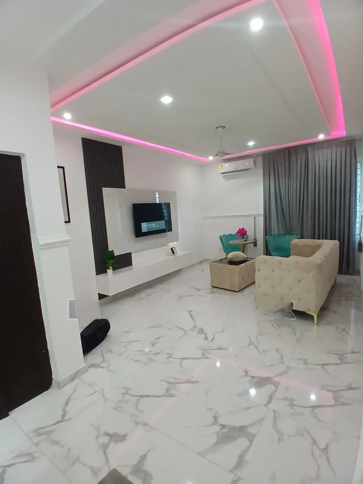2bdrm Apartment in Bernard Agency, Amasaman for rent - 2 bedroom Apartment in Greater Accra, Ga West Municipal, Amasaman - Rent
