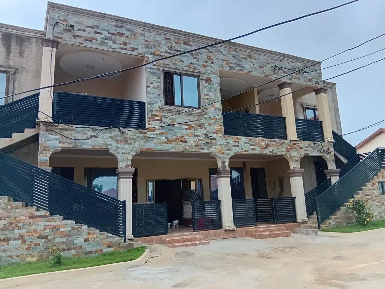 3bdrm Apartment in Greens Estate, Community 25 for rent - 3 bedroom Apartment in Greater Accra, Tema Metropolitan, Community 25 - Rent