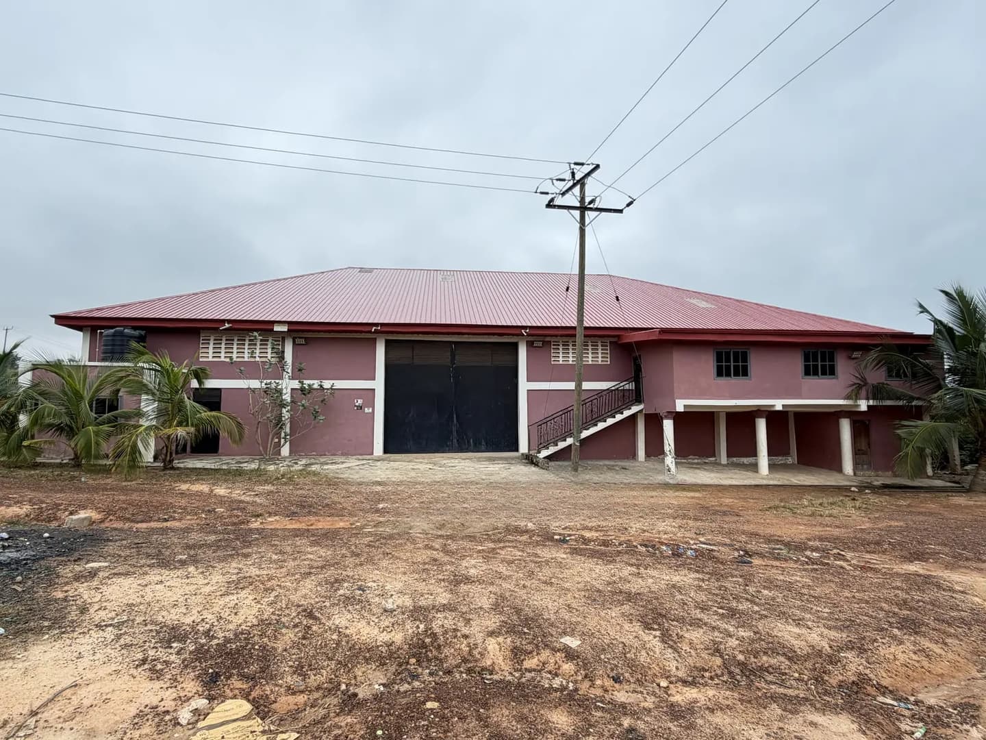 Warehouse for Sale at Sokoban Wood Village Area. - Commercial in Ashanti, Kumasi Metropolitan - Sale