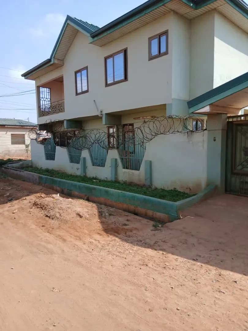 6bdrm House in Awoshie, Last Stop for sale - 6 bedroom House in Greater Accra, Awoshie, Awoshie Last Stop - Sale