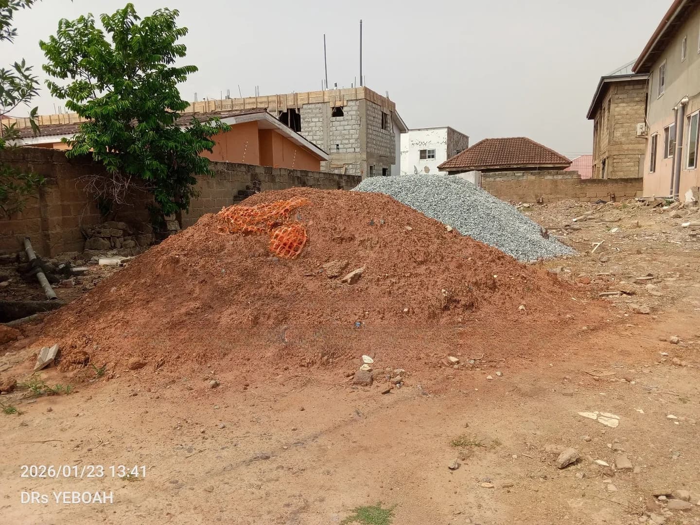 Spintex Road:- Half Plot for Sale Around Shell Signboard - Land in Greater Accra, Spintex - Sale