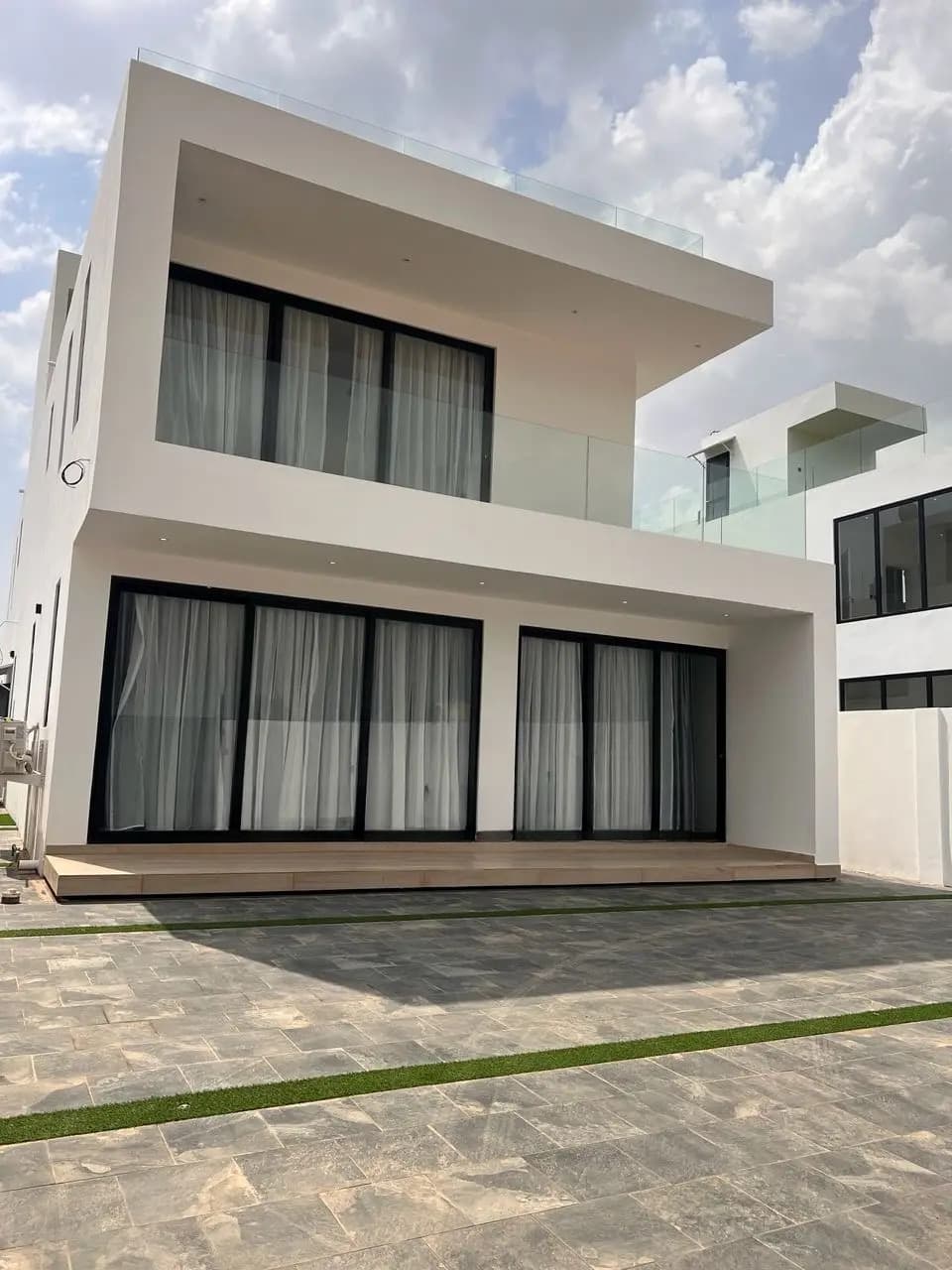 Furnished 4bdrm Duplex in East Legon Hills for rent - 4 bedroom House in Greater Accra, Ga East Municipal - Rent