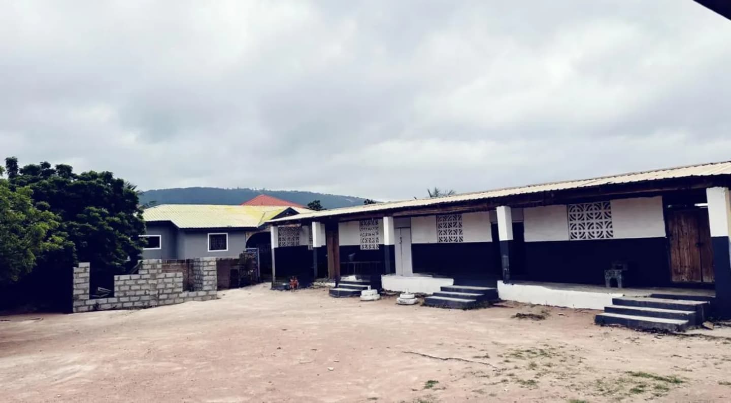 11 Classroom Block on 2 and Half Acre - Commercial in Greater Accra, Dodowa - Sale
