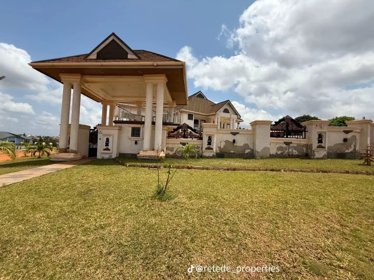 Furnished 6bdrm House in Santasi Ayinam, Kumasi Metropolitan for rent - 6 bedroom House in Ashanti, Kumasi Metropolitan - Rent