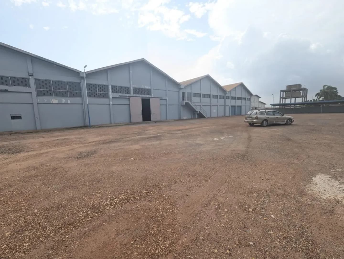 Warehouse For Sale At Tema Industrial - Commercial in Greater Accra, Tema Metropolitan - Sale