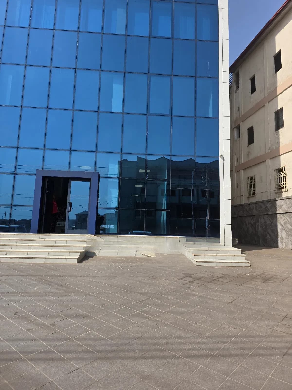 400 SQM Showroom at Asokwa - Commercial in Ashanti, Kumasi Metropolitan - Rent